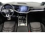 Volkswagen Touareg 3.0 TDI R-Line |Pano|Trekhaak|Achterbank verw.|