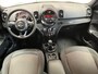 MINI Countryman Mini 1.5 Cooper Chili Turbo 136 PK / Airco / 17" LM Velgen / Park Sensors / Privacy Glas / Roofrails / Trekhaak / Hoge Instap!