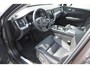 Volvo XC60 T6 350PK Automaat Plus Dark 360 camera / elektrisch bedienbare voorstoelen / Memory seats / stoelverwarming voor en achter/ stuurverwarming / BLIS