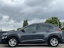 Hyundai Kona 1.0T 120PK Essence | Geïntegreerde navigatiesysteem | Lage kmstand | Lichtmetalen velgen | Climate control | Apple Carplay & Android Auto |