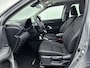 Toyota Yaris Cross 1.5 Hybrid Dynamic Limited | 1e Eigenaar | Parkeersensoren voor en achter | Privacy Glass | Apple Carplay / Android Auto | SL 53