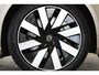 Volvo V90 T6 350PK AWD Ultra Dark | Pano-dak | Trekhaak | 360° camera | Gelam. zijruiten