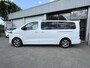 Peugeot e-Traveller 75 kwh Long | 8 Personen | Elektrisch | Elektrische deuren | Leder | Panodak | Zeer compleet!