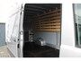Volkswagen Crafter 35 2.0 TDI 140pk L4H3 Trendline | Achteruitrijcamera | Apple Carplay | Airco | Bijrijdersbank | Cruise Control