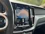 Volvo XC60 2.0 T8 Twin Engine R-Design | HUD | Pilot Assist | Trekhaak | Camera |