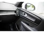 Volvo XC40 Single Motor Extended Range Plus 82 kWh Verwarmbare voorstoelen | Verwarmbaar stuurwiel | Warmtepomp | Adaptieve cruisecontrol | BLIS