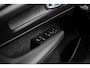 Volvo XC40 Single Motor Extended Range Plus 82 kWh Verwarmbare voorstoelen | Verwarmbaar stuurwiel | Warmtepomp | Adaptieve cruisecontrol | BLIS