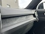 Volvo XC40 Single Motor Extended Range Plus 82 kWh | Verwarmbare voorstoelen | Verwarmbaar stuurwiel | Warmtepomp | Adaptieve cruisecontrol | BLIS