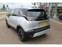 Opel Crossland 1.2-110pk Turbo 'Elegance'. Mooie en luxe hoogzitter met weinig km's ! Volautm. airco dual, cruise control, camera, comfortstoelen, metallic lak,  LM wielen, navigatie, telefoonvoorb., lane- en side assist, parkeersensoren v+a,  LED verlichting  etc.