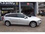 Volvo V60 1.5 T2 Kinetic , Automaat, Navi, PDC voor-achter, Sport lederen stoelen , Cruise contr. Radio-CD, Stoelverwarming.
