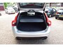 Volvo V60 1.5 T2 Kinetic , Automaat, Navi, PDC voor-achter, Sport lederen stoelen , Cruise contr. Radio-CD, Stoelverwarming.
