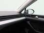 Volkswagen Passat Variant 1.4 TSi 218 Pk Automaat PHEV GTE Business | Adaptive Cruise | CarPlay | Navigatie | Bluetooth | Stoelverwarming | Camera | Trekhaak | 17 Inch | 82.305 Km!!
