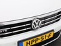 Volkswagen Passat Variant 1.4 TSi 218 Pk Automaat PHEV GTE Business | Adaptive Cruise | CarPlay | Navigatie | Bluetooth | Stoelverwarming | Camera | Trekhaak | 17 Inch | 82.305 Km!!
