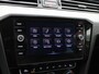 Volkswagen Passat Variant 1.4 TSi 218 Pk Automaat PHEV GTE Business | Adaptive Cruise | CarPlay | Navigatie | Bluetooth | Stoelverwarming | Camera | Trekhaak | 17 Inch | 82.305 Km!!