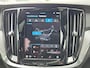 Volvo V60 2.0 T6 Plug-in hybrid AWD Plus Dark | Harman/Kardon Audio | 360 graden camera | Trekhaak | Sportstoelen |