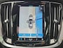 Volvo V60 2.0 T6 Plug-in hybrid AWD Plus Dark | Harman/Kardon Audio | 360 graden camera | Trekhaak | Sportstoelen |