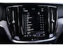 Volvo S60 2.0 B4 Plus Dark | Automaat | Panoramadak Elektrisch | Harman/ Kardon Audio | Sportstoelen Elektrisch Verstelbaar | Stoel + Stuurverwarming |Pilot Assist | Park Assist