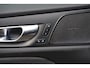Volvo S60 2.0 B4 Plus Dark | Automaat | Panoramadak Elektrisch | Harman/ Kardon Audio | Sportstoelen Elektrisch Verstelbaar | Stoel + Stuurverwarming |Pilot Assist | Park Assist