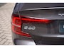 Volvo S60 2.0 B4 Plus Dark | Automaat | Panoramadak Elektrisch | Harman/ Kardon Audio | Sportstoelen Elektrisch Verstelbaar | Stoel + Stuurverwarming |Pilot Assist | Park Assist