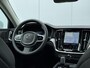 Volvo V60 T6 Plug-in hybrid AWD Plus Bright, Crystal White metallic, Moritz Leder Charcoal, 19" Lichtmetalen velgen, Climate Pack, Premium Pack: Head up display, panoramadak, 360 camera