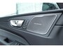 Volvo XC60 2.0 T6 Plug-in hybrid AWD Plus Dark | Schuif / kanteldak | 360 camera | Harman Kardon | Elektrisch verstelbare stoelen met geheugen |