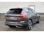 Volvo XC60 2.0 T6 Plug-in hybrid AWD Plus Dark | Schuif / kanteldak | 360 camera | Harman Kardon | Elektrisch verstelbare stoelen met geheugen |