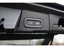 Volvo XC60 2.0 T6 Plug-in hybrid AWD Plus Dark | Schuif / kanteldak | 360 camera | Harman Kardon | Elektrisch verstelbare stoelen met geheugen |