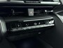 Toyota C-HR 1.8 Hybrid 140 Dynamic | Dodehoek detectie | Navigatie | Keyless | Parkeersensoren voor/achter | 18 inch | Apple Carplay / Android Auto