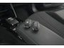 Peugeot e-2008 EV Active Pack 50 kWh | 3 Fase | Camera | Navigatie | Parkeersensoren | Climate Control