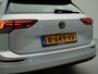 Volkswagen Golf Variant 1.0 TSI life | Appconnect | Navigatie | Voorstoelen verwarmd | Parkeersensoren voor en achter |
