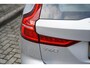 Volvo V60 2.0 B3 Essential Edition | Lederen bekleding | Google on Board | Cruise controle | BLIS |  Climate Controle | spraak besturing |