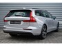 Volvo V60 2.0 B3 Essential Edition | Lederen bekleding | Google on Board | Cruise controle | BLIS |  Climate Controle | spraak besturing |