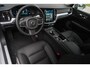 Volvo V60 2.0 B3 Essential Edition | Lederen bekleding | Google on Board | Cruise controle | BLIS |  Climate Controle | spraak besturing |