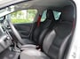 Renault Clio 1.6 R.S. Trophy 220 AUTOMAAT / NL AUTO / LEDER / R.S. MONITOR / R-LINK NAVI / SPORTONDERSTEL / CAMERA / PDC / CLIMATE / CRUISE / PRIVACY GLAS / STOELV. / KEYLESS / DAB / 18'' LMV