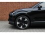 Volvo EX30 Single Motor Extended Range Plus | Nieuwe auto! | | Incl. Volvo Verlengde garantie | Adaptieve Cruise Control | Pilot Assist | Harman/Kardon Audiosysteem | Parkeersensoren voor en achter | Parkeercamera achter | 20" Lichtmetalen velgen |