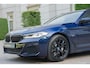 BMW 5-Serie Touring 530e xDrive M-Sport PANO | LASER | HUD | KEYLESS | INDIVIDUAL TANSANITBLAU