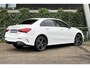 Mercedes-Benz A-klasse A 250e Limousine Star Edition AMG Line | Advanced Plus Pakket | Parkeerpakket | Winterpakket | Sfeerverlichting | Stoelverwarming | Panoramadak | Keyless Go | Trekhaak