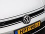 Volkswagen Polo 1.0 TSi 110 Pk Automaat R-Line Business | LED | 16 Inch | Privacy Glass | Parkeersensoren V+A | Camera | CarPlay | 13.716 Km!!