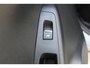 Ford Puma 1.0-125pk EcoBoost Mild-Hybrid Titanium X. Garantie t/m 07-03-2028 ! Slechts 7.400km ! Cruise cntrl, climate cntrl, stoel-, stuur- en voorraamverw., draadloos opladen telefoon, trekhaak afneembaar, navigatie, telefoonvoorb., LM wielen, B&O soundsyst., digitaal dashboard etc.