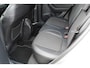 Ford Puma 1.0-125pk EcoBoost Mild-Hybrid Titanium X. Garantie t/m 07-03-2028 ! Slechts 7.400km ! Cruise cntrl, climate cntrl, stoel-, stuur- en voorraamverw., draadloos opladen telefoon, trekhaak afneembaar, navigatie, telefoonvoorb., LM wielen, B&O soundsyst., digitaal dashboard etc.