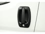 Peugeot Boxer 2.2 BlueHDi 180pk L4H2 3.5t Heavy HD Aut. | Lengte 4 | BPM Vrij | Trekhaak | Navigatie | Camera | Climate control | Laadvloer | PDC
