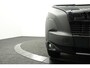 Peugeot Boxer 2.2 BlueHDi 180pk L4H2 3.5t Heavy HD Aut. | Lengte 4 | BPM Vrij | Trekhaak | Navigatie | Camera | Climate control | Laadvloer | PDC