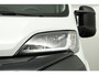 Peugeot Boxer 2.2 BlueHDi 180pk L4H2 3.5t Heavy HD Aut. | Lengte 4 | BPM Vrij | Trekhaak | Navigatie | Camera | Climate control | Laadvloer | PDC