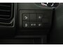 Peugeot Boxer 2.2 BlueHDi 180pk L4H2 3.5t Heavy HD Aut. | Lengte 4 | BPM Vrij | Trekhaak | Navigatie | Camera | Climate control | Laadvloer | PDC