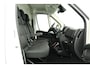 Peugeot Boxer 2.2 BlueHDi 180pk L4H2 3.5t Heavy HD Aut. | Lengte 4 | BPM Vrij | Trekhaak | Navigatie | Camera | Climate control | Laadvloer | PDC