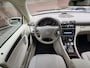 Mercedes-Benz C-klasse 200 K. Elegance | AUTOMAAT | 2E EIGENAAR | YOUNGTIMER | 12 MND GARANTIE | NAVI | PDC | CRUISE |