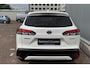 Toyota Corolla Cross Hybrid 140 Premium Pack II / Panoramadak / Dodehoekdetectie / Parkeersensoren / Elektrische achterklep / Navi / Garantie t/m 2034! /