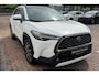 Toyota Corolla Cross Hybrid 140 Premium Pack II / Panoramadak / Dodehoekdetectie / Parkeersensoren / Elektrische achterklep / Navi / Garantie t/m 2034! /