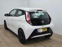 Toyota Aygo Occasion 1.0 VVT-i x-play met parkeercamera | Tweedehands Toyota Aygo wit in sportieve look | Velgen | Weinig Km | ALJ