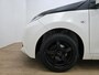 Toyota Aygo Occasion 1.0 VVT-i x-play met parkeercamera | Tweedehands Toyota Aygo wit in sportieve look | Velgen | Weinig Km | ALJ